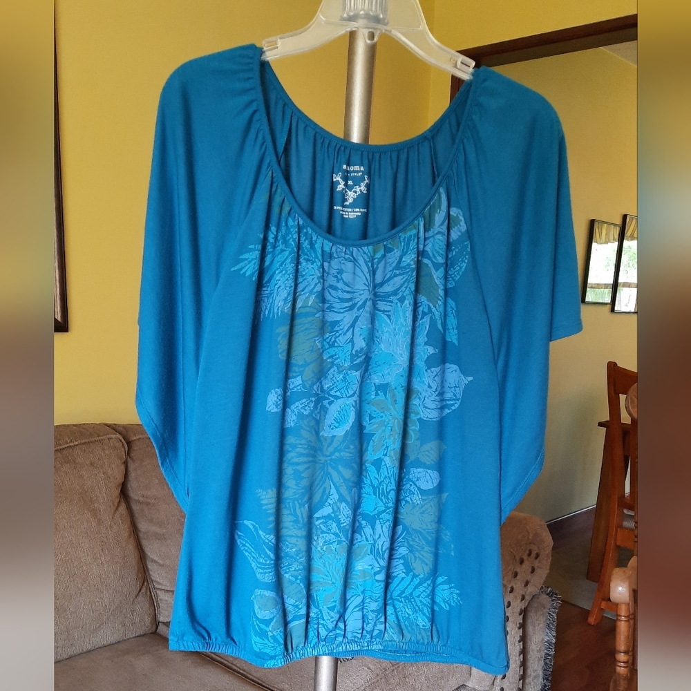 🆕️ Women's Sonoma Blue Floral Summer Top